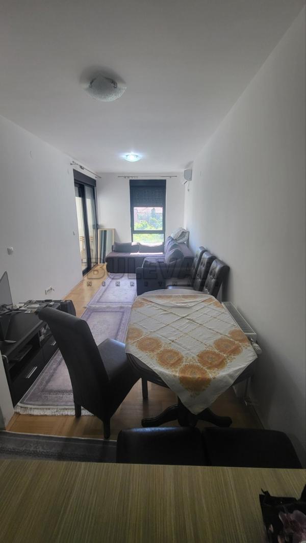 Slika 1 - Jovana Skerlića, Jednoiposoban stan za izdavanje, 42m2, 350€