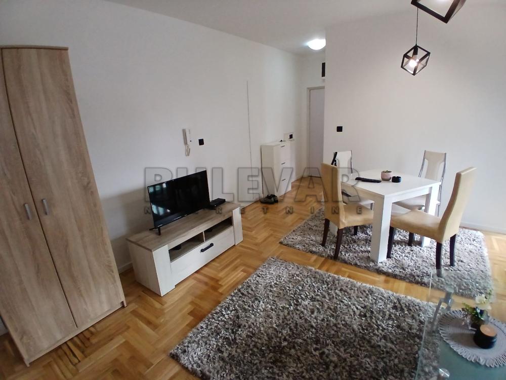 Slika 4 - Prvomajska, Jednoiposoban stan za izdavanje, 44m2, 370€