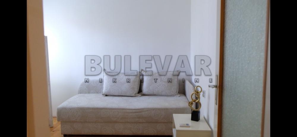 Slika 7 - Prvomajska, Trosoban stan za izdavanje, 75m2, 400€