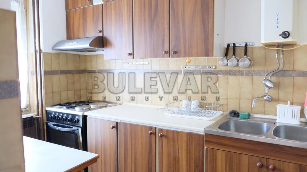 Slika 5 - Prvomajska, Trosoban stan za izdavanje, 75m2, 400€