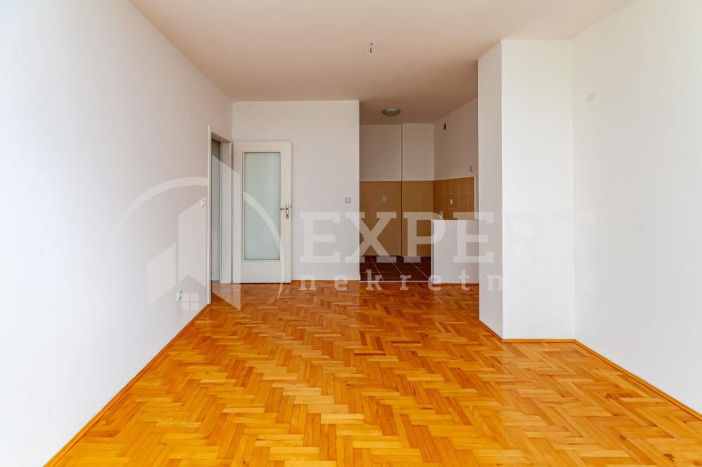 Slika 1 - Bulevar Nemanjića, Jednoiposoban stan na prodaju, 38m2, 91.200€