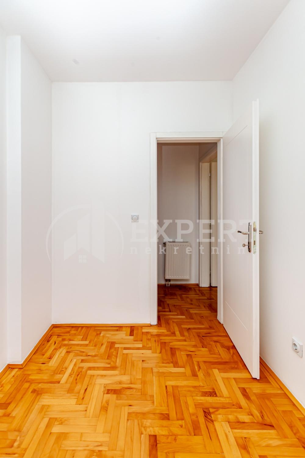 Slika 5 - Bulevar Nemanjića, Jednoiposoban stan na prodaju, 38m2, 91.200€