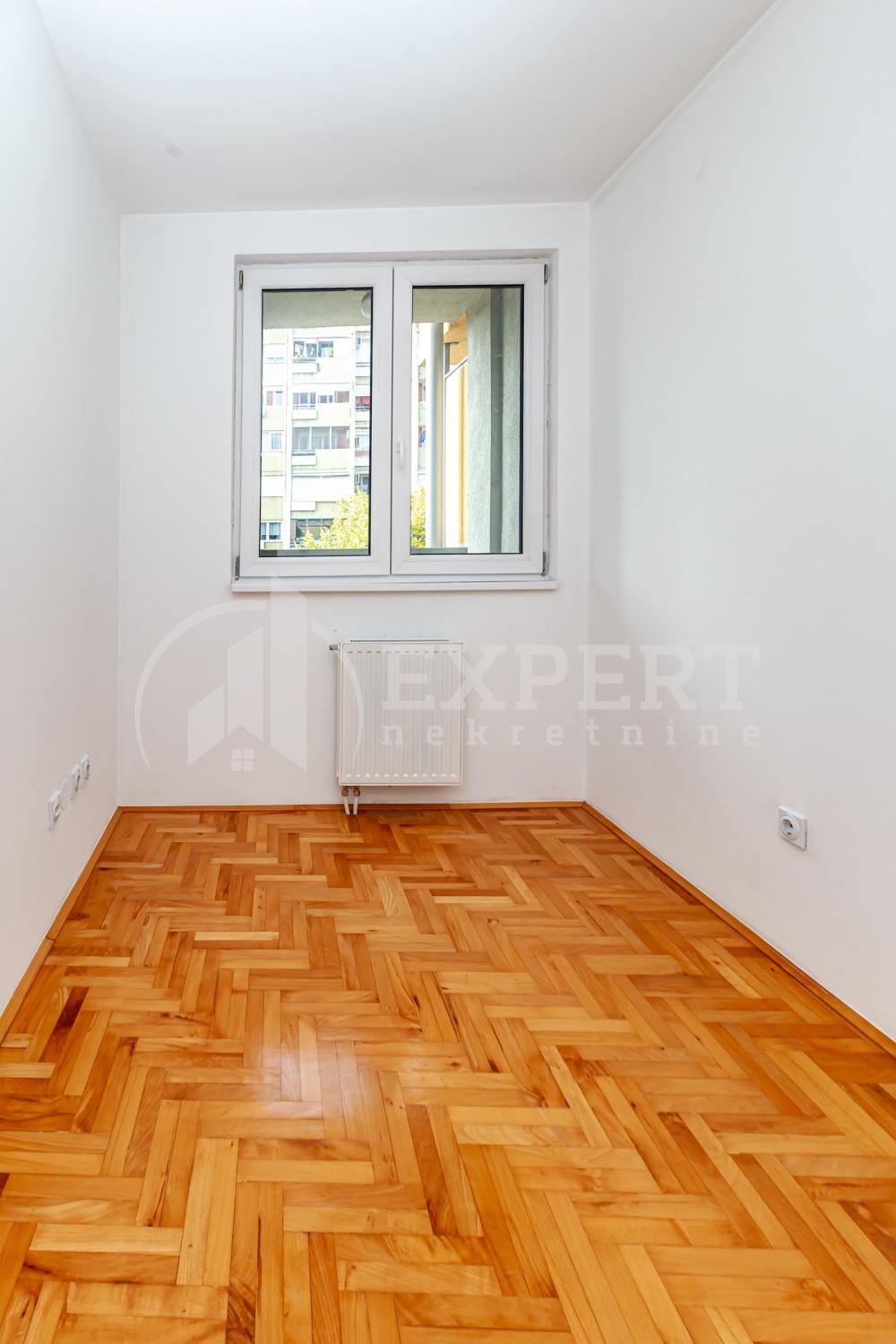 Slika 4 - Bulevar Nemanjića, Jednoiposoban stan na prodaju, 38m2, 91.200€