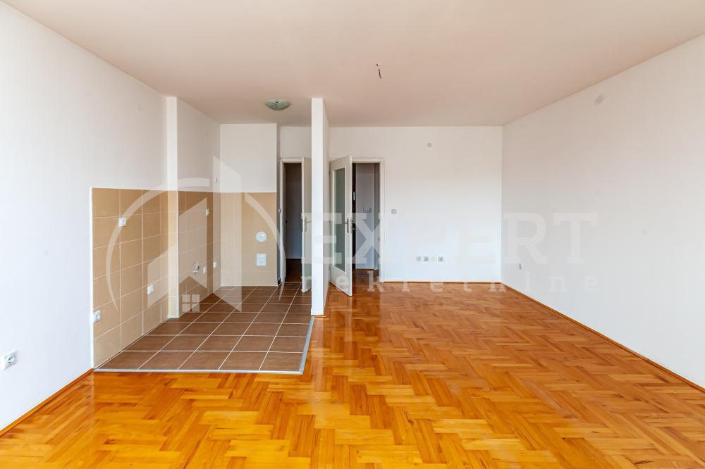 Glavna slika -Bulevar Nemanjića, Jednosoban stan na prodaju, 36m2, 84.600€