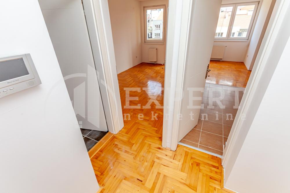 Slika 4 - Bulevar Nemanjića, Jednosoban stan na prodaju, 36m2, 84.600€