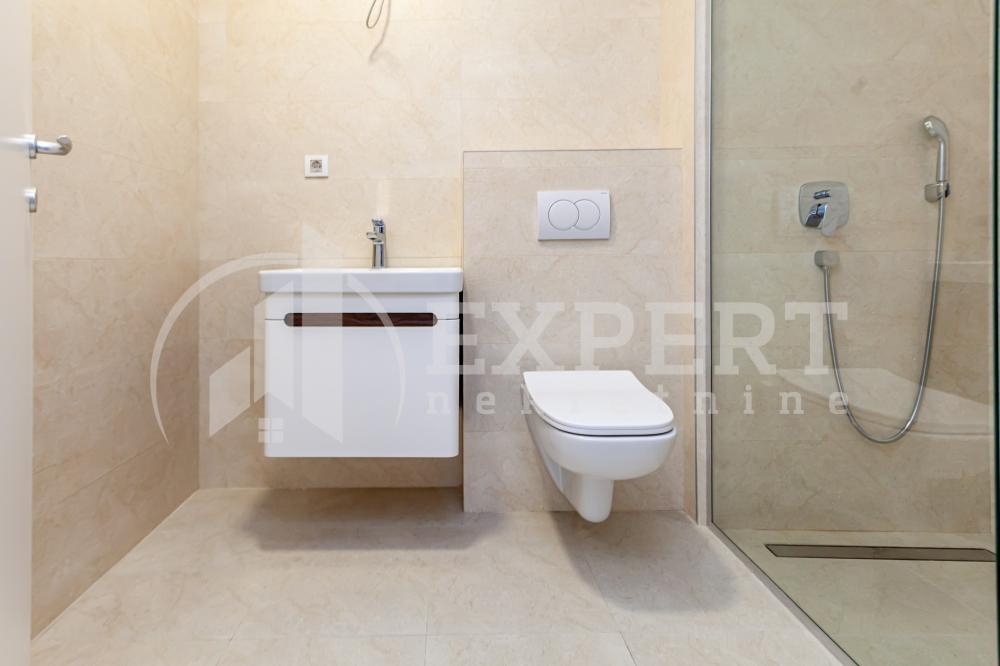 Slika 9 - Prvomajska, Četvorosoban stan na prodaju, 120m2, 265.000€