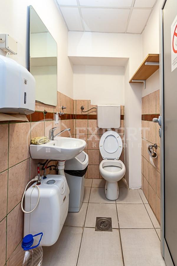 Slika 7 - Nikole Pašića,  Lokal na prodaju, 400m2, 2.000.000€