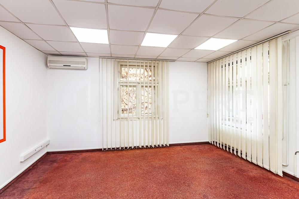 Slika 9 - Nikole Pašića,  Lokal na prodaju, 400m2, 2.000.000€