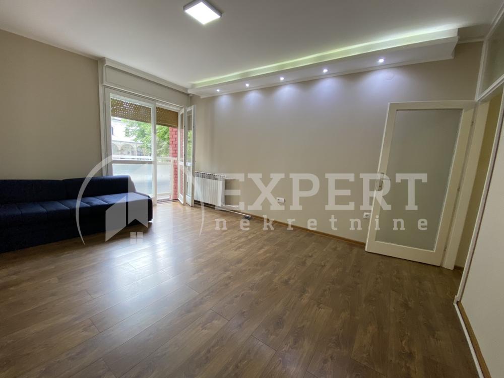 Slika 3 - Prijezdina,  Lokal za izdavanje, 55m2, 350€