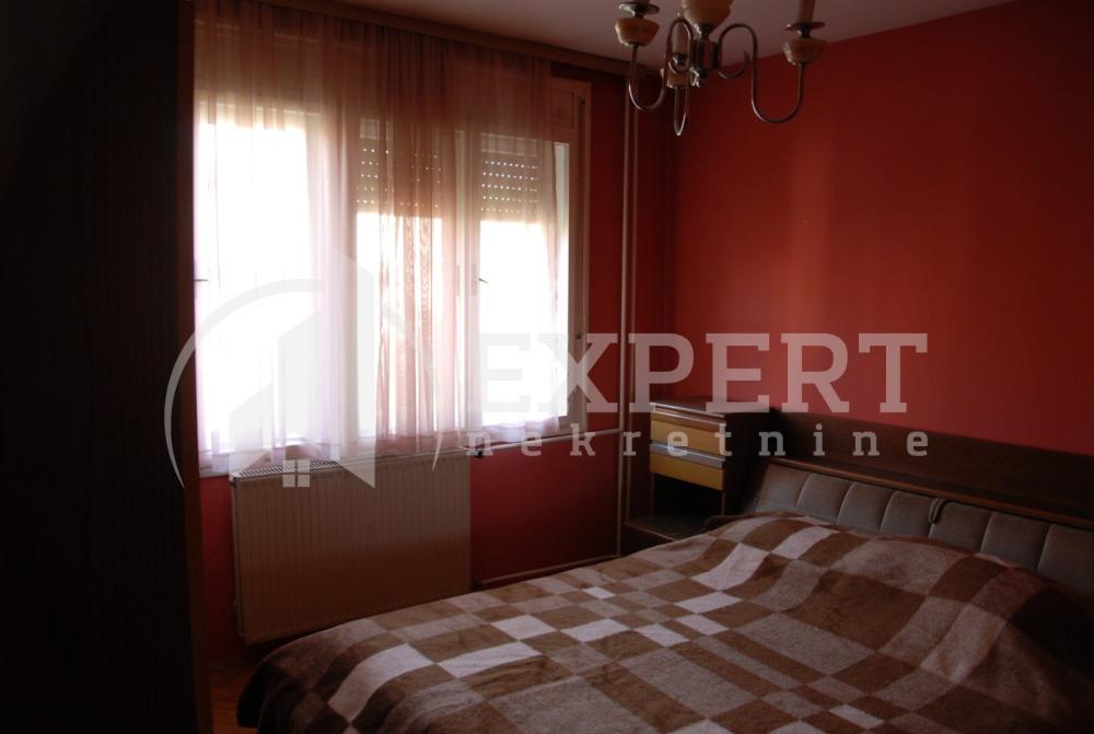 Slika 4 - Ozrenska, Trosoban stan na prodaju, 86m2, 113.400€