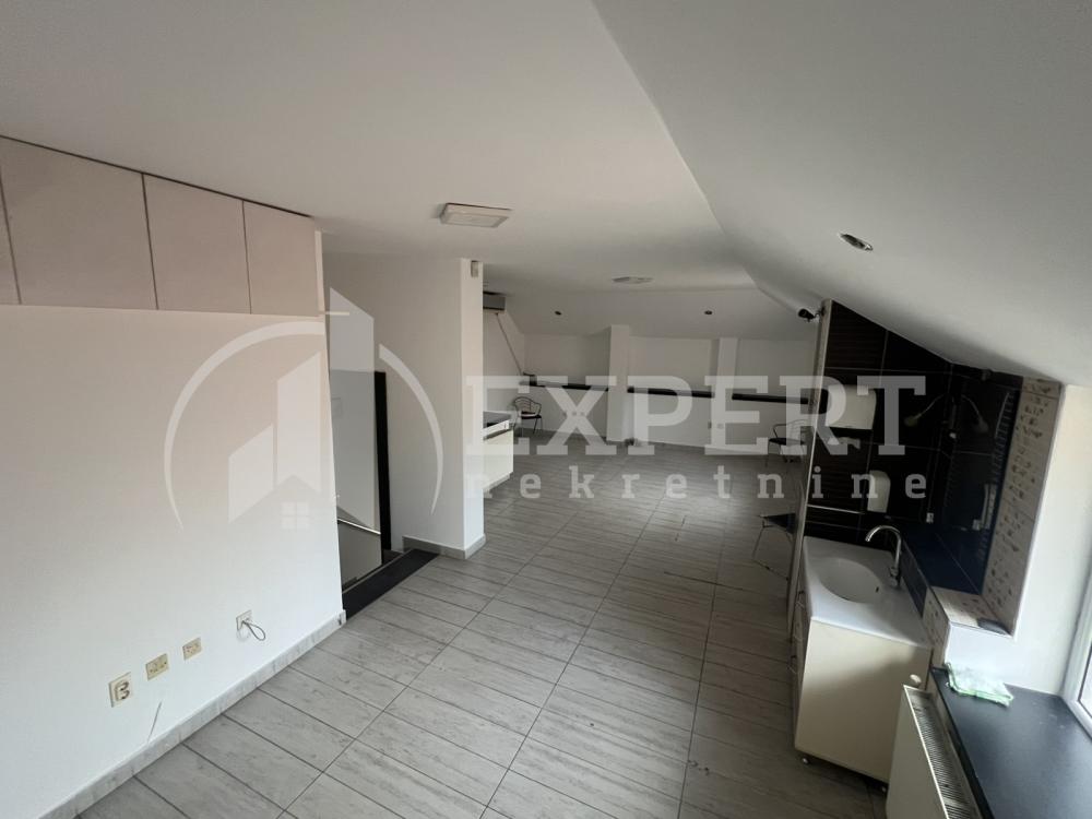 Slika 6 - Vožda Karađorđa,  Lokal za izdavanje, 88m2, 950€