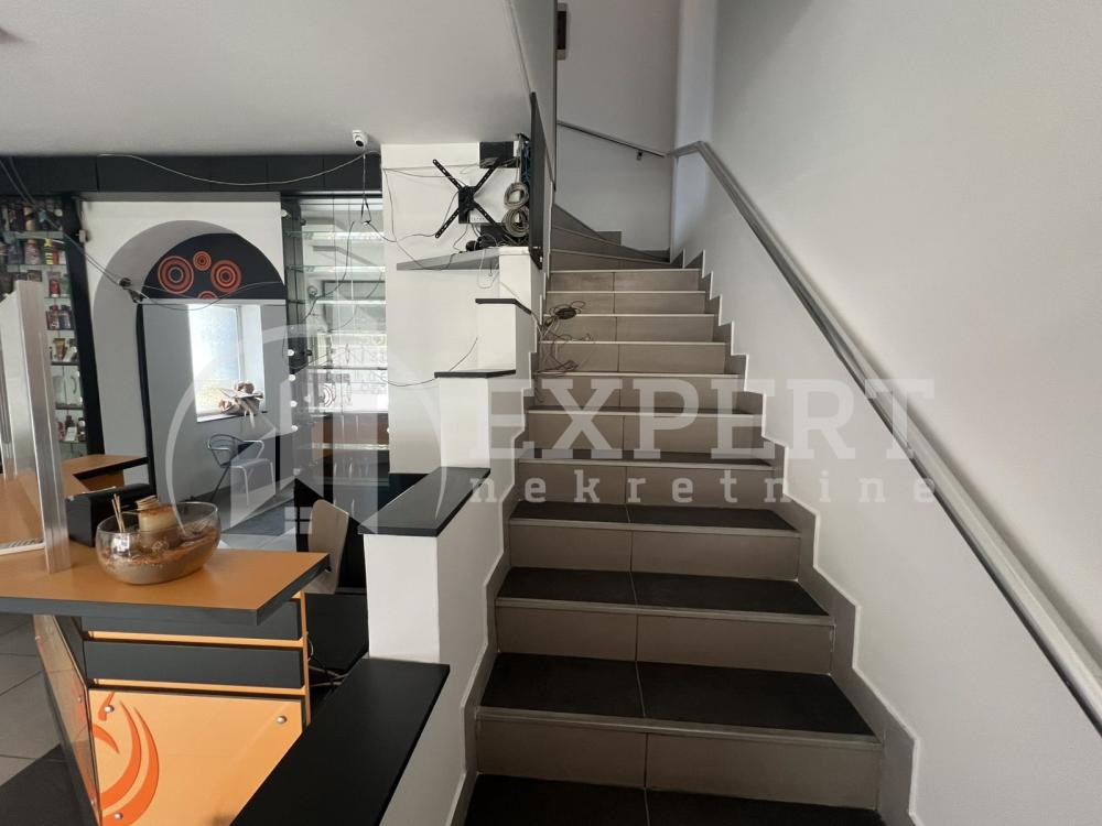 Slika 4 - Vožda Karađorđa,  Lokal za izdavanje, 88m2, 950€