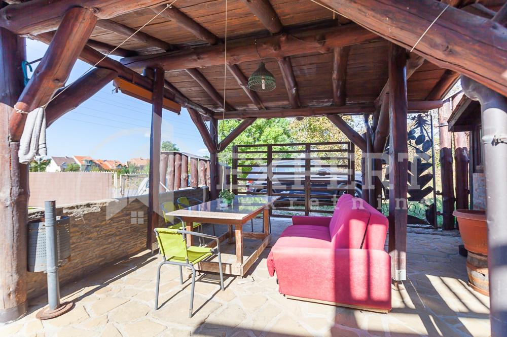 Slika 7 - Vojvode Putnika,  Kuća na prodaju, 267m2, 269.000€