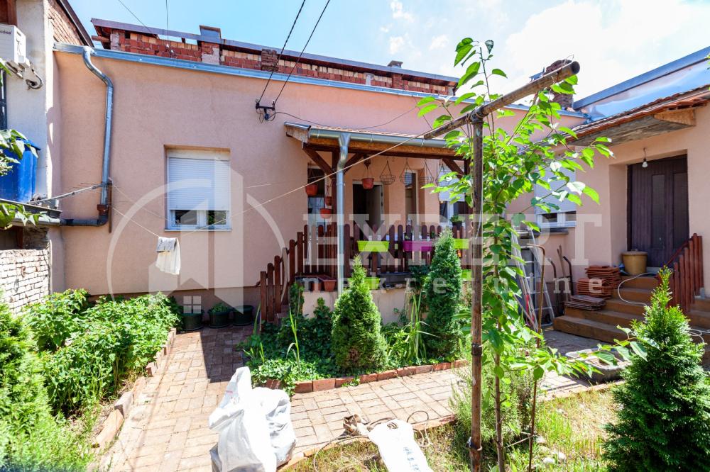 Slika 1 - Lole Ribara, Kuća na prodaju, 62m2, 90.000€