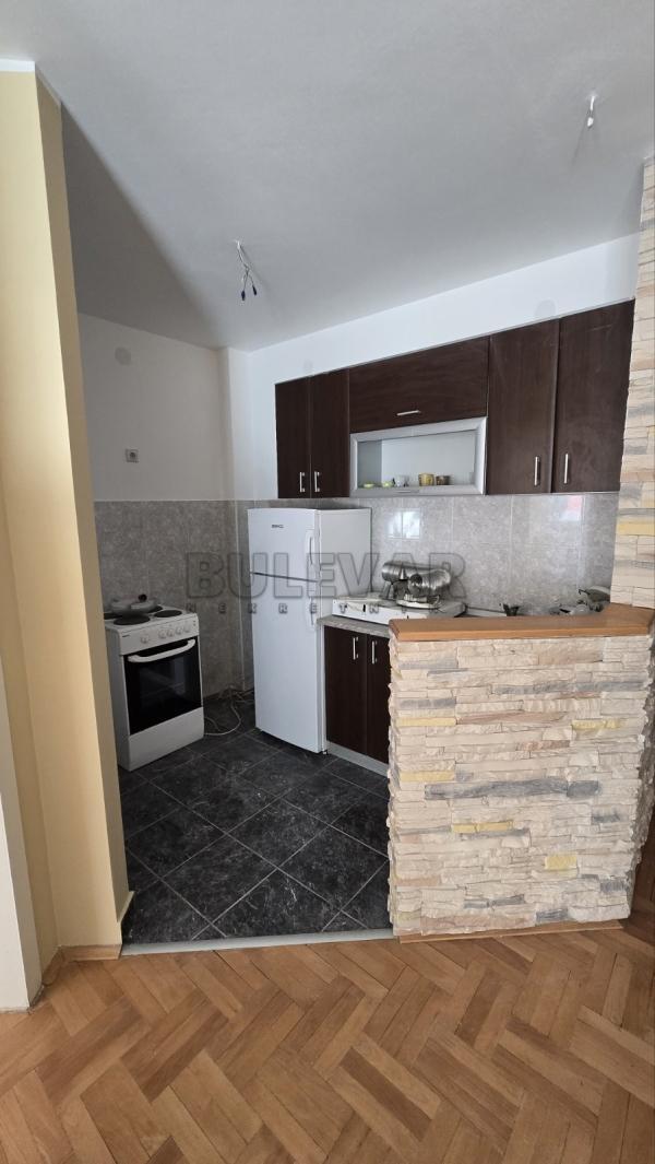 Glavna slika -Kej Kola srpskih sestara, Jednoiposoban stan za izdavanje, 43m2, 380€