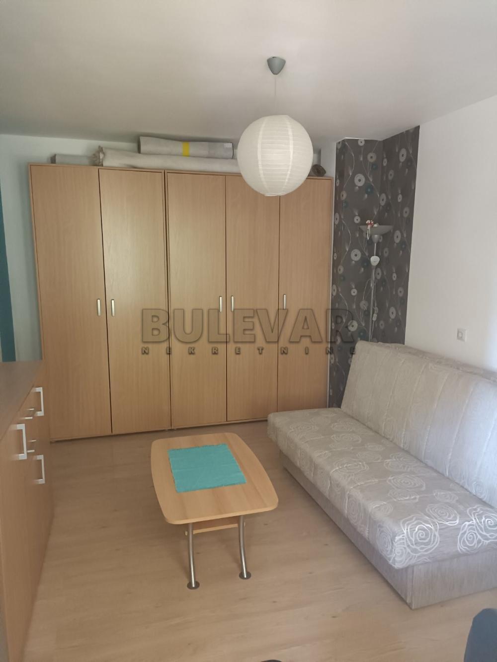 Glavna slika -Branka Radičevića, Jednoiposoban stan za izdavanje, 31m2, 250€