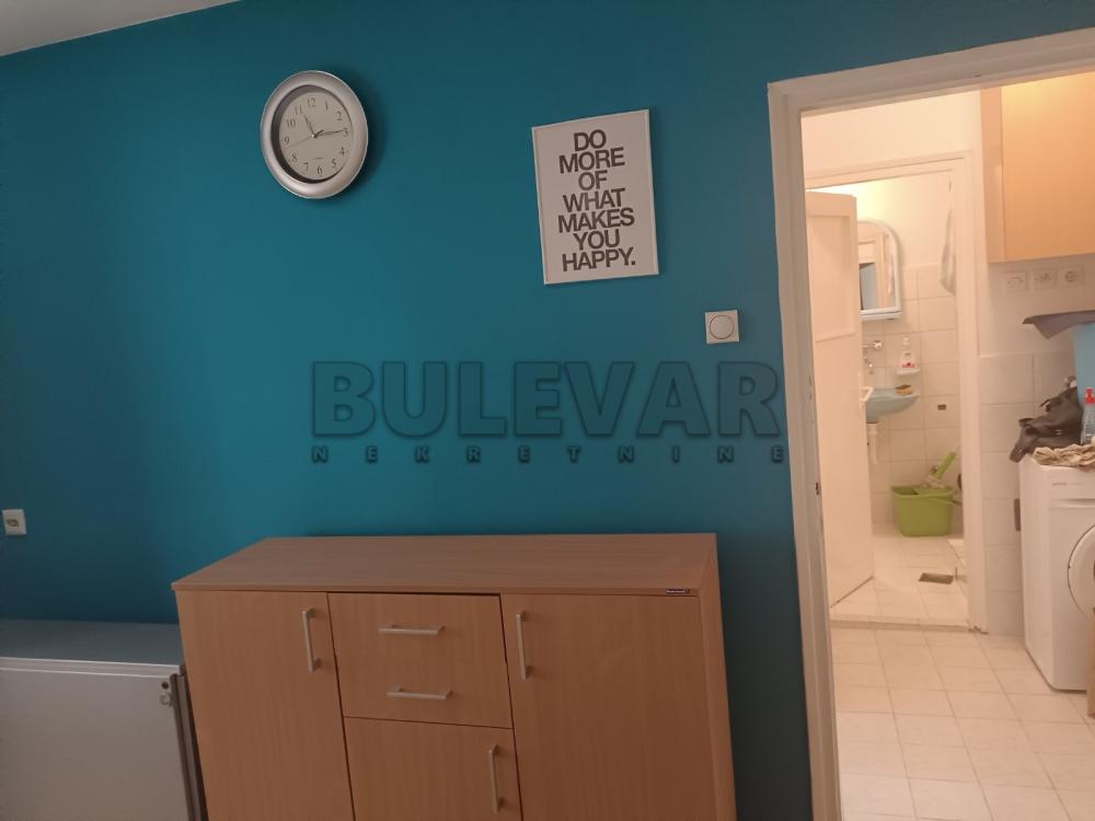 Slika 2 - Branka Radičevića, Jednoiposoban stan za izdavanje, 31m2, 250€