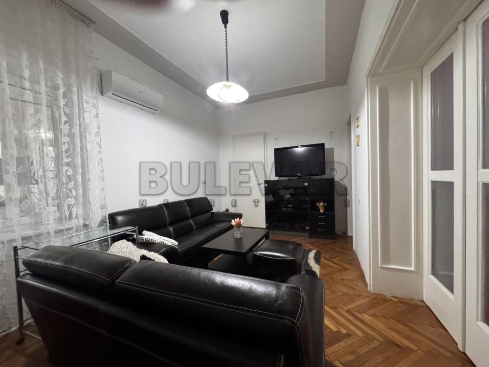 Slika 3 - Nikole Pašića, Dvoiposoban stan za izdavanje, 93m2, 550€