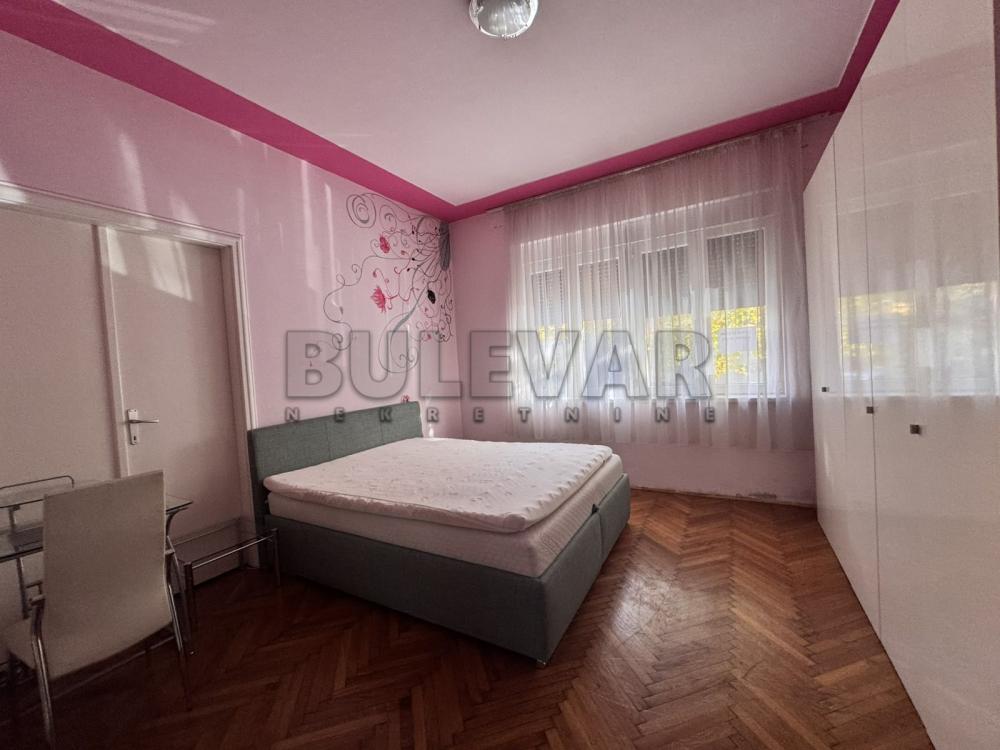 Slika 8 - Nikole Pašića, Dvoiposoban stan za izdavanje, 93m2, 550€