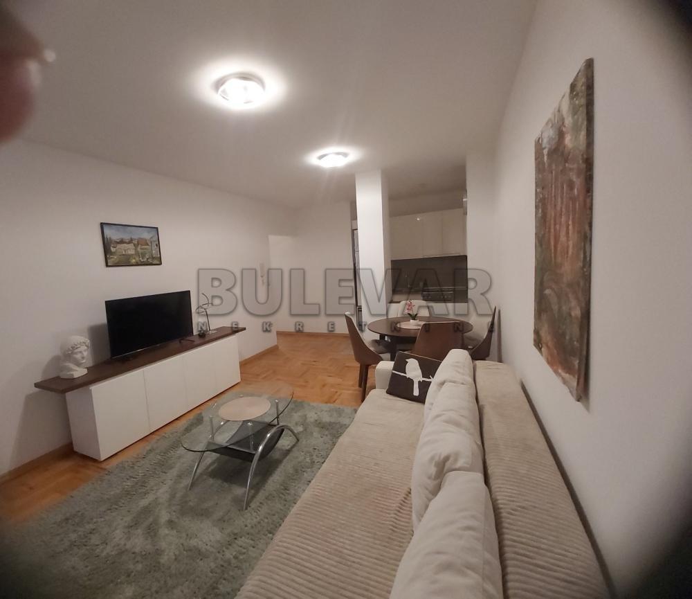 Glavna slika -Vojvode Tankosića, Jednoiposoban stan za izdavanje, 44m2, 450€