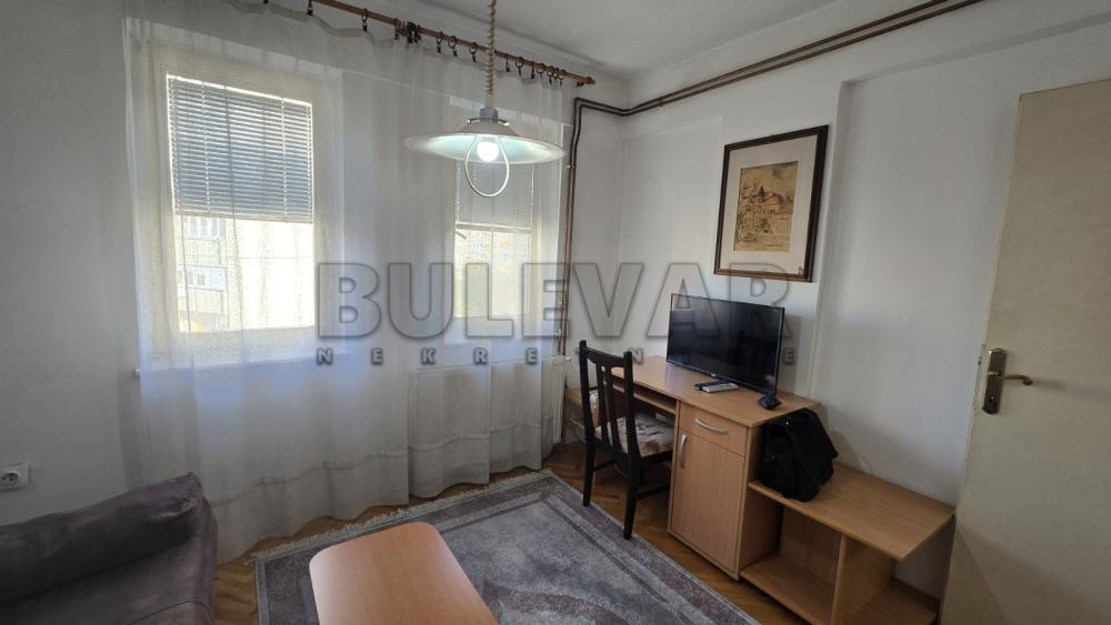 Slika 1 - Vojvode Tankosića,  Stan za izdavanje, 28m2, 270€