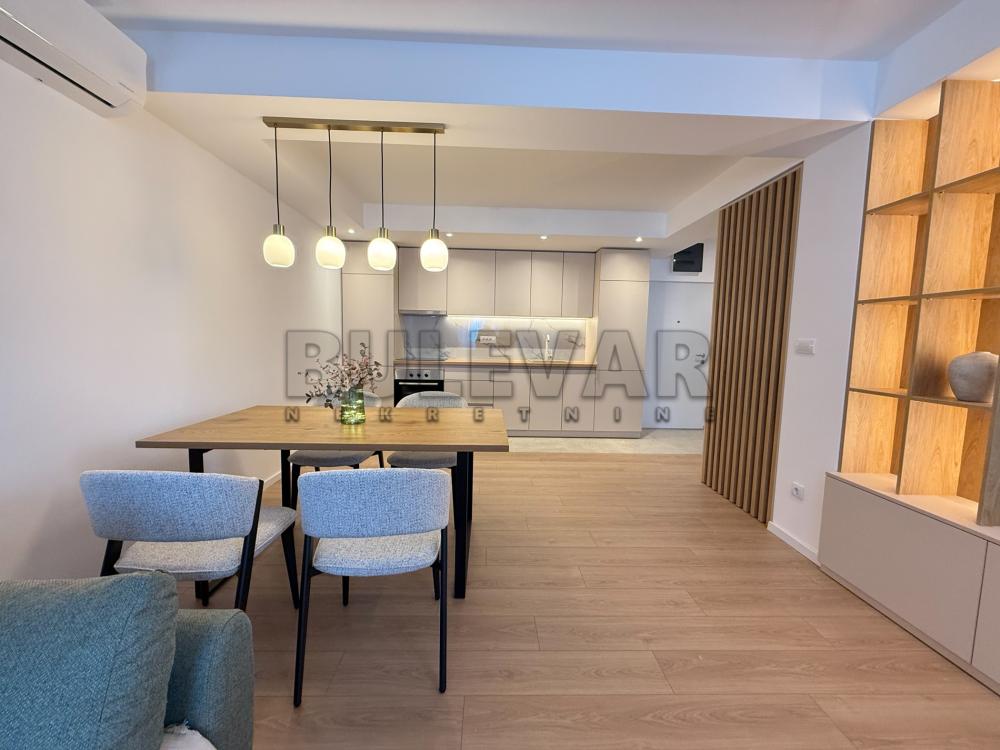 Slika 8 - Cara Dušana, Jednoiposoban stan za izdavanje, 52m2, 550€