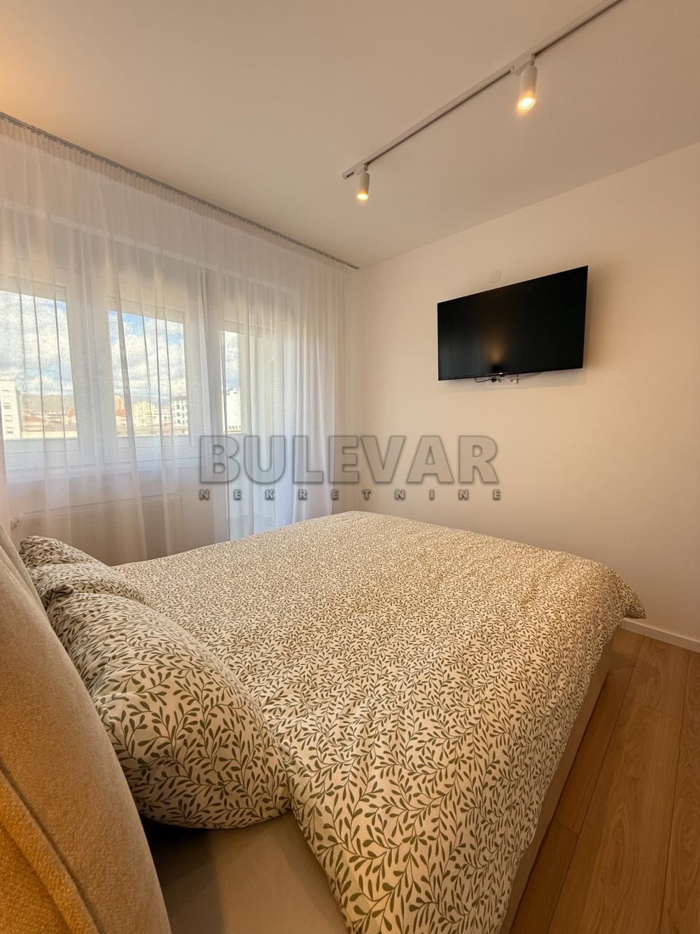 Slika 10 - Cara Dušana, Jednoiposoban stan za izdavanje, 52m2, 550€