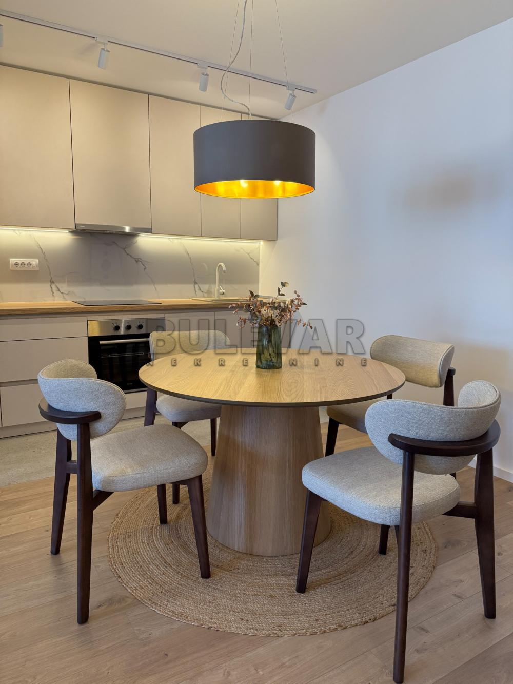 Slika 6 - Cara Dušana, Jednoiposoban stan za izdavanje, 52m2, 550€