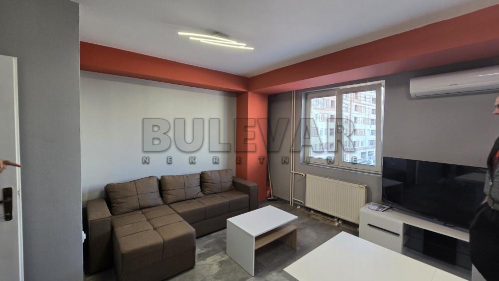 Slika 2 - 9. brigade, Jednoiposoban stan za izdavanje, 42m2, 380€