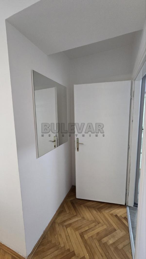 Slika 10 - 9. brigade, Jednoiposoban stan za izdavanje, 42m2, 380€