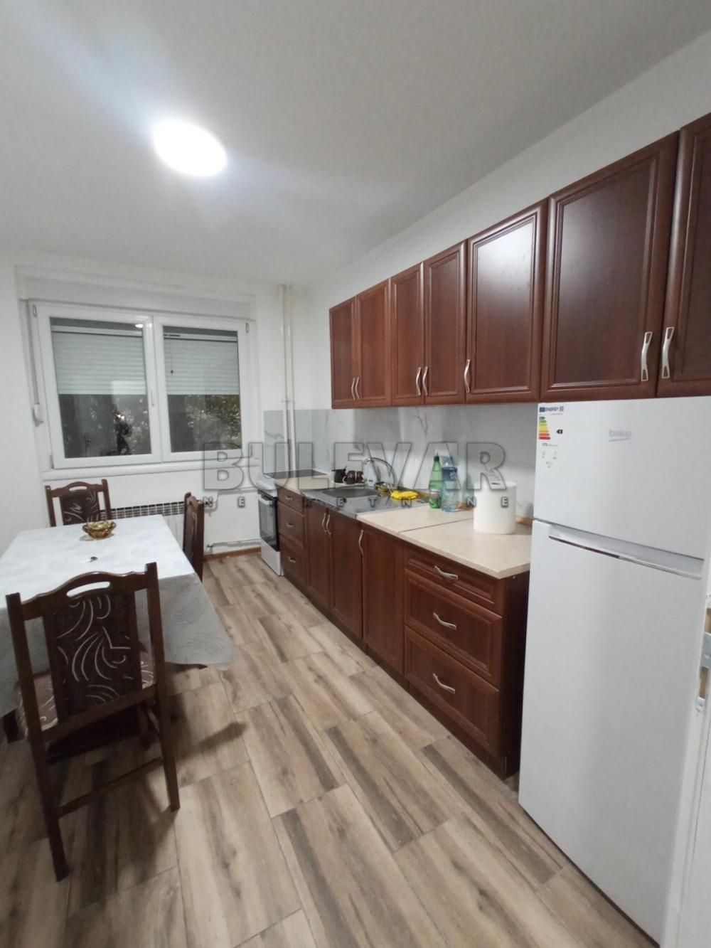 Slika 4 - Bulevar dr Zorana, Dvosoban stan za izdavanje, 42m2, 350€