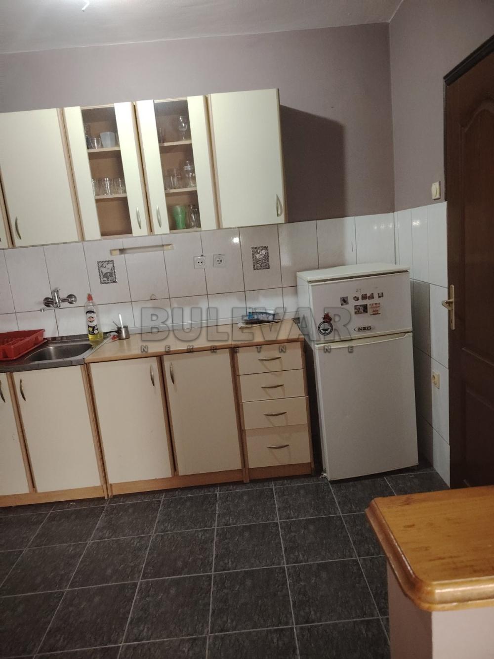 Slika 3 - Dragiše Cvetkovića, Četvorosoban stan za izdavanje, 150m2, 500€