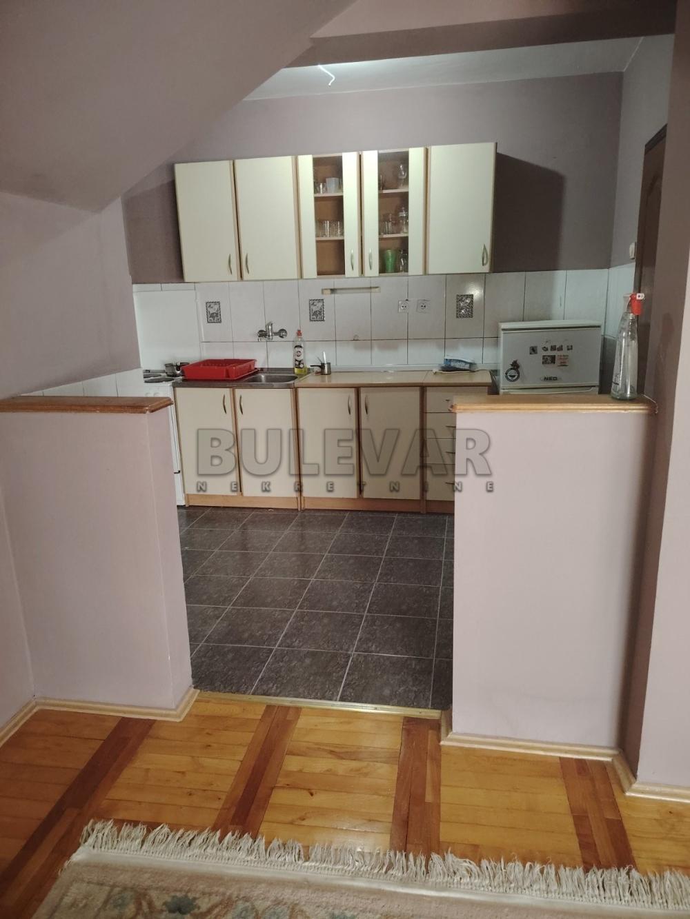 Slika 2 - Dragiše Cvetkovića, Četvorosoban stan za izdavanje, 150m2, 500€