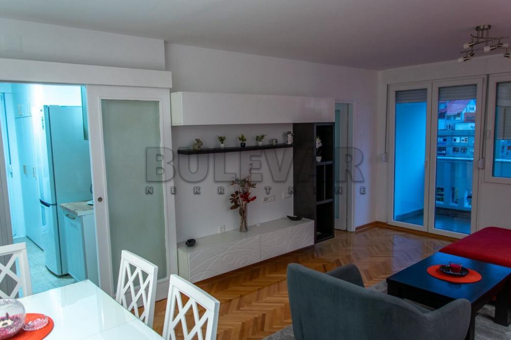 Slika 4 - Vojvode Tankosića, Dvoiposoban stan za izdavanje, 66m2, 400€