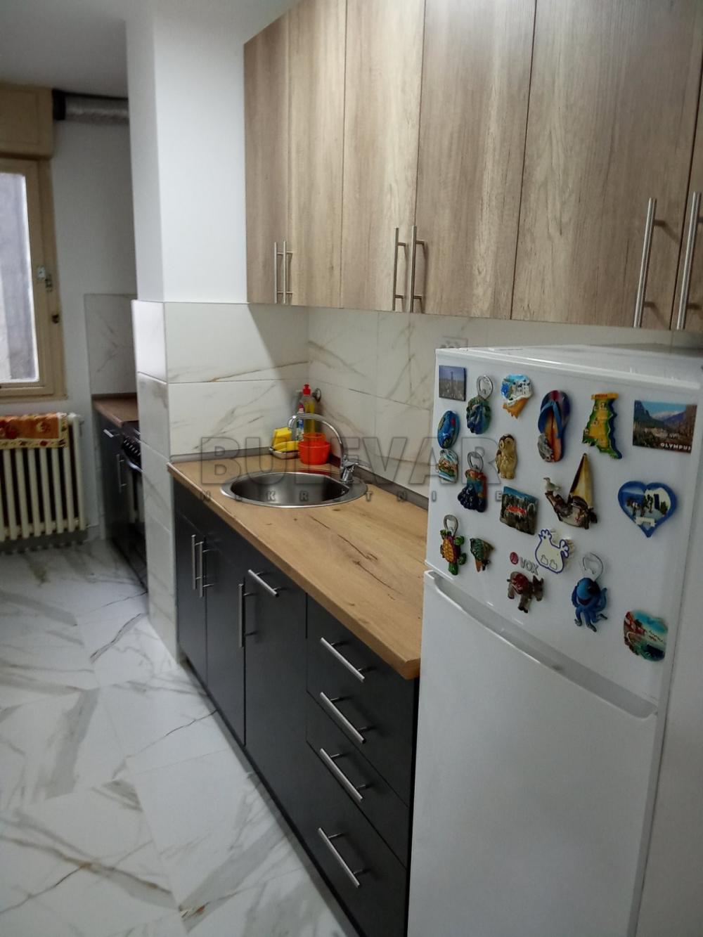 Slika 2 - Bulevar dr Zorana, Jednoiposoban stan za izdavanje, 45m2, 350€