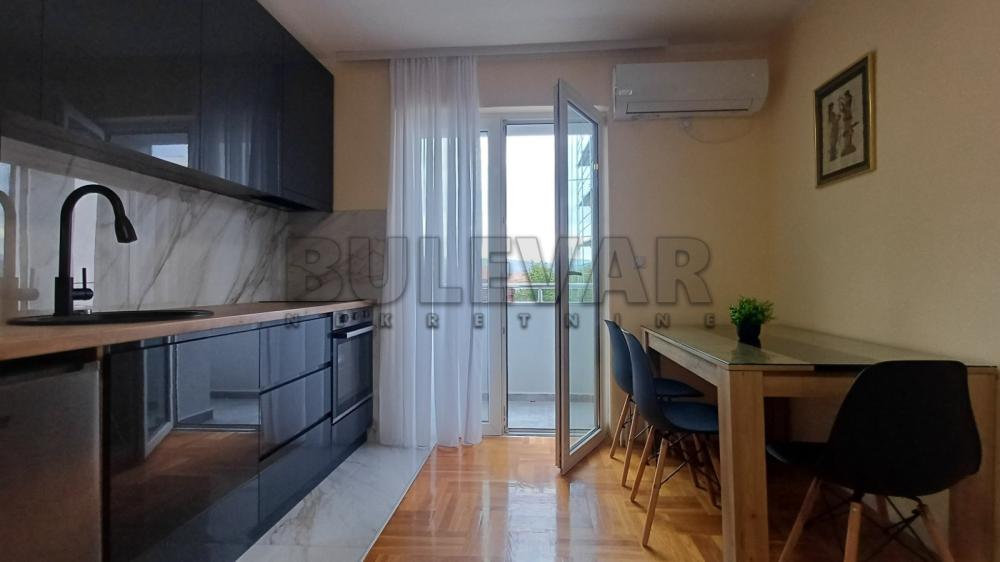 Slika 6 - Momčila Milovanovića,  Stan za izdavanje, 38m2, 300€