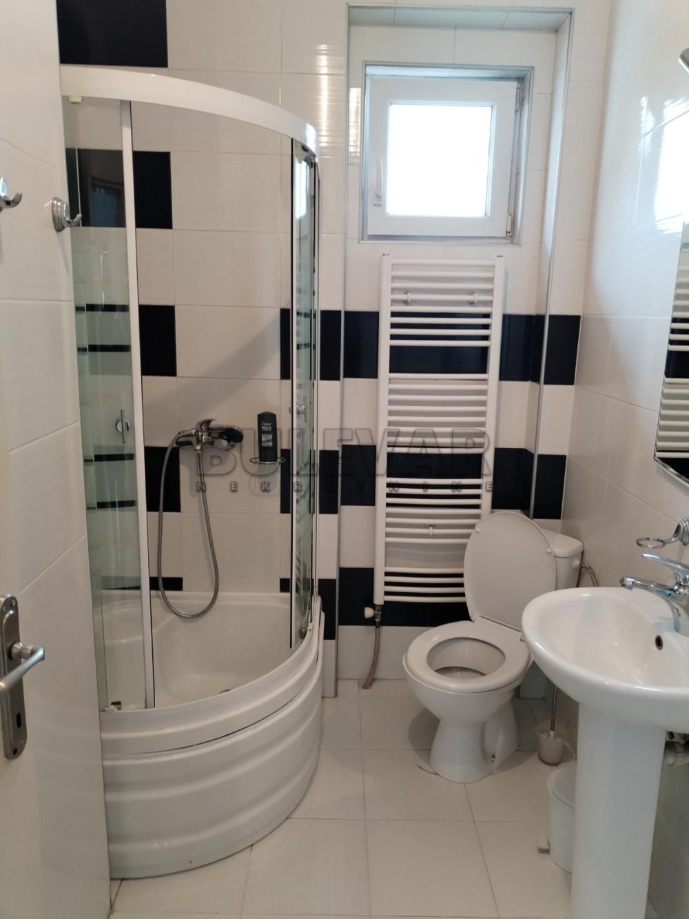 Slika 11 - Obrenovićeva, Dvosoban stan za izdavanje, 52m2, 400€