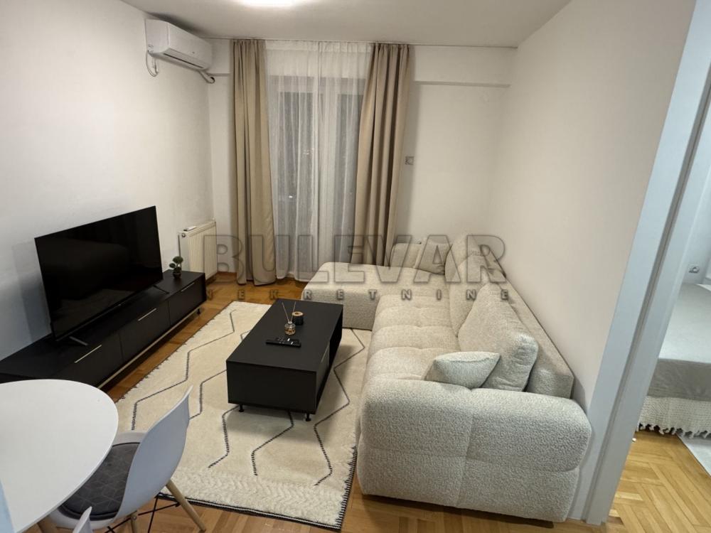 Slika 6 - Vojvode Tankosića, Jednoiposoban stan za izdavanje, 33m2, 400€