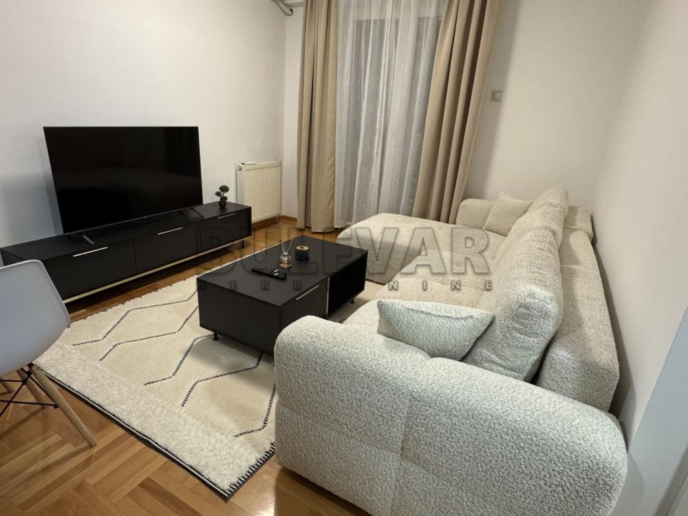 Slika 3 - Vojvode Tankosića, Jednoiposoban stan za izdavanje, 33m2, 400€