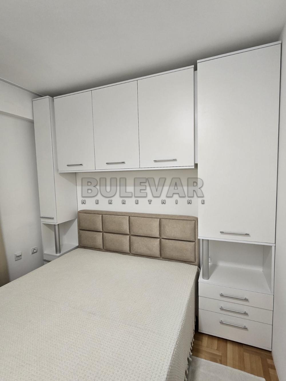 Slika 10 - Vojvode Tankosića, Jednoiposoban stan za izdavanje, 33m2, 400€