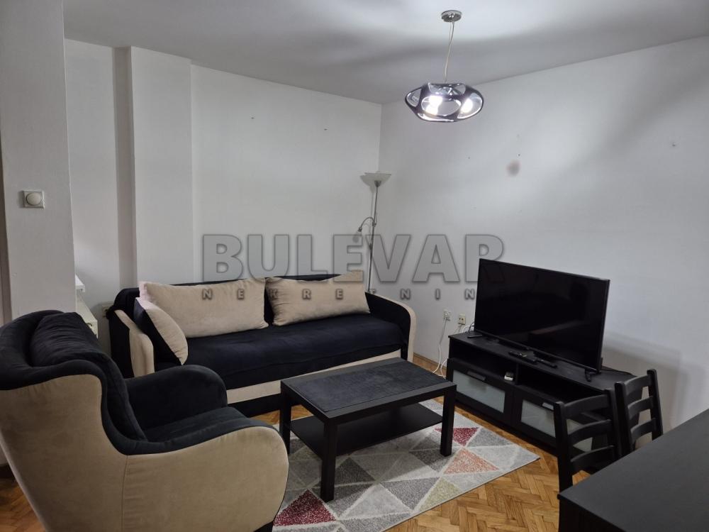 Slika 1 - Dragiše Cvetkovića, Jednoiposoban stan za izdavanje, 43m2, 400€