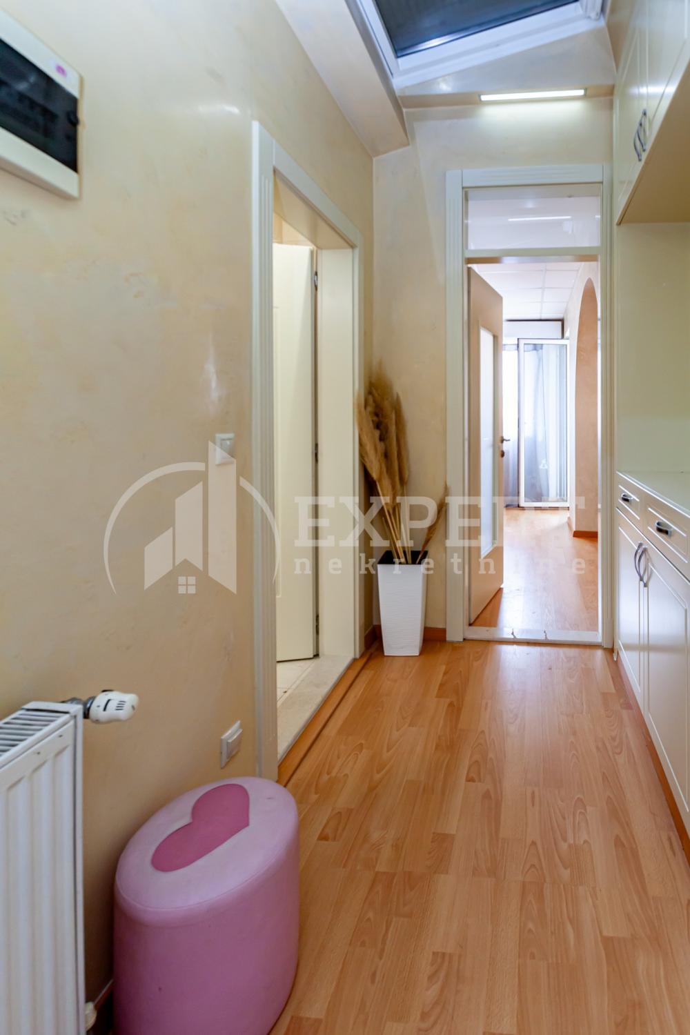 Slika 6 - Ivana Milutinovića, Trosoban stan na prodaju, 66m2, 93.000€