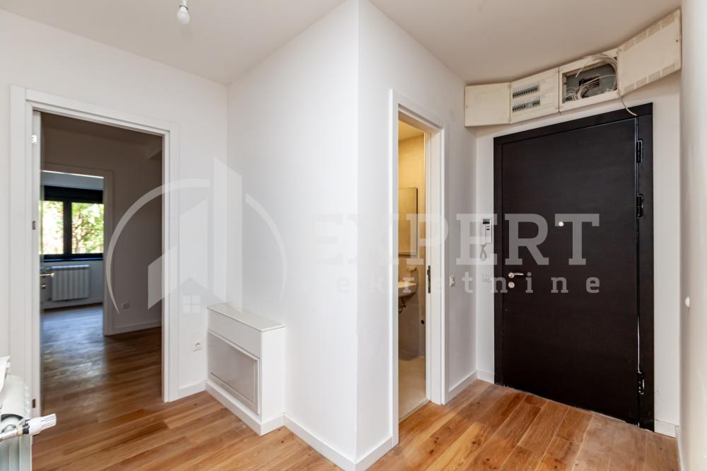 Slika 1 - Stevana Sremca, Troiposoban stan na prodaju, 91m2, 197.200€