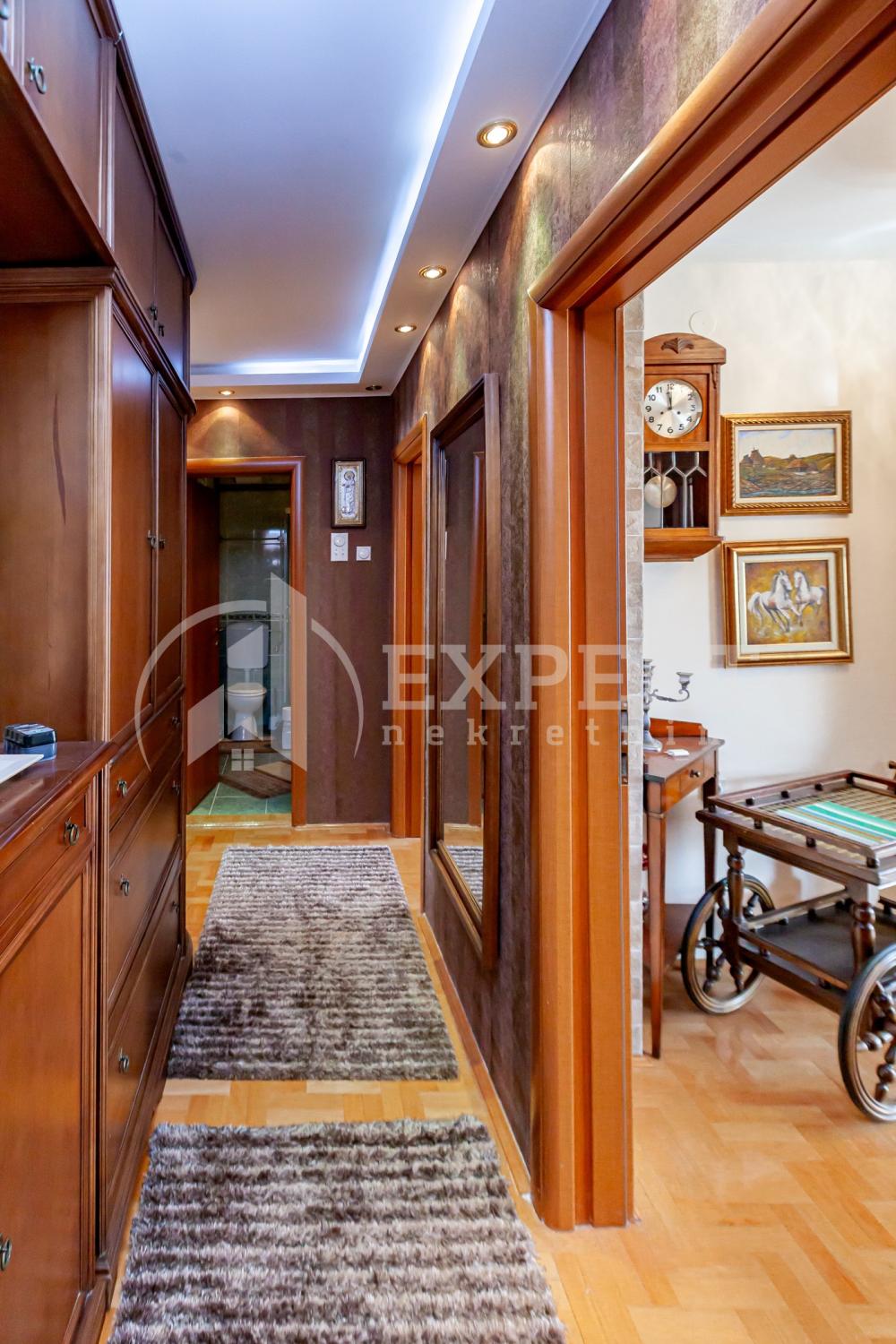 Slika 4 - Studenička, Trosoban stan na prodaju, 70m2, 149.000€