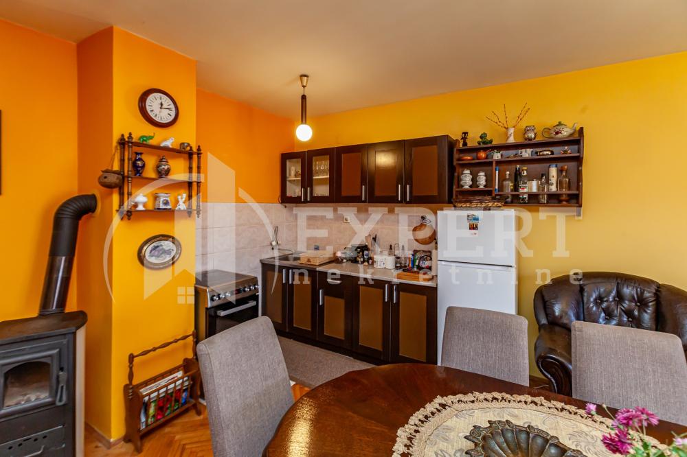 Slika 2 - Palmotićeva,  Kuća na prodaju, 300m2, 250.000€