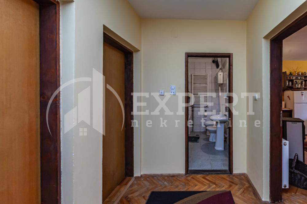 Slika 9 - Palmotićeva,  Kuća na prodaju, 300m2, 250.000€