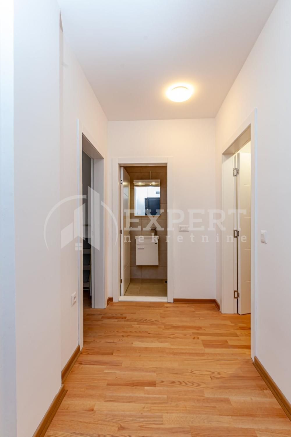 Slika 7 - Vojvode Mišića, Četvorosoban stan na prodaju, 83m2, 204.900€