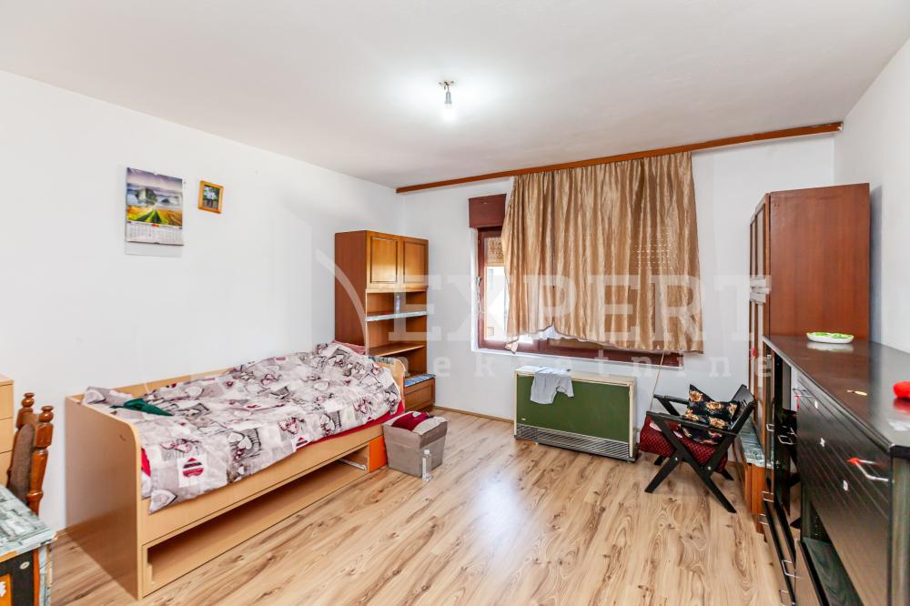 Slika 3 - Pantelejska, Četvorosoban stan na prodaju, 80m2, 90.000€