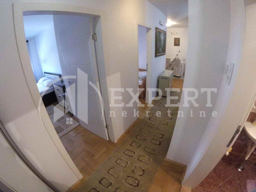 Slika 6 - Kej Kola srpskih sestara, Trosoban stan za izdavanje, 64m2, 400€