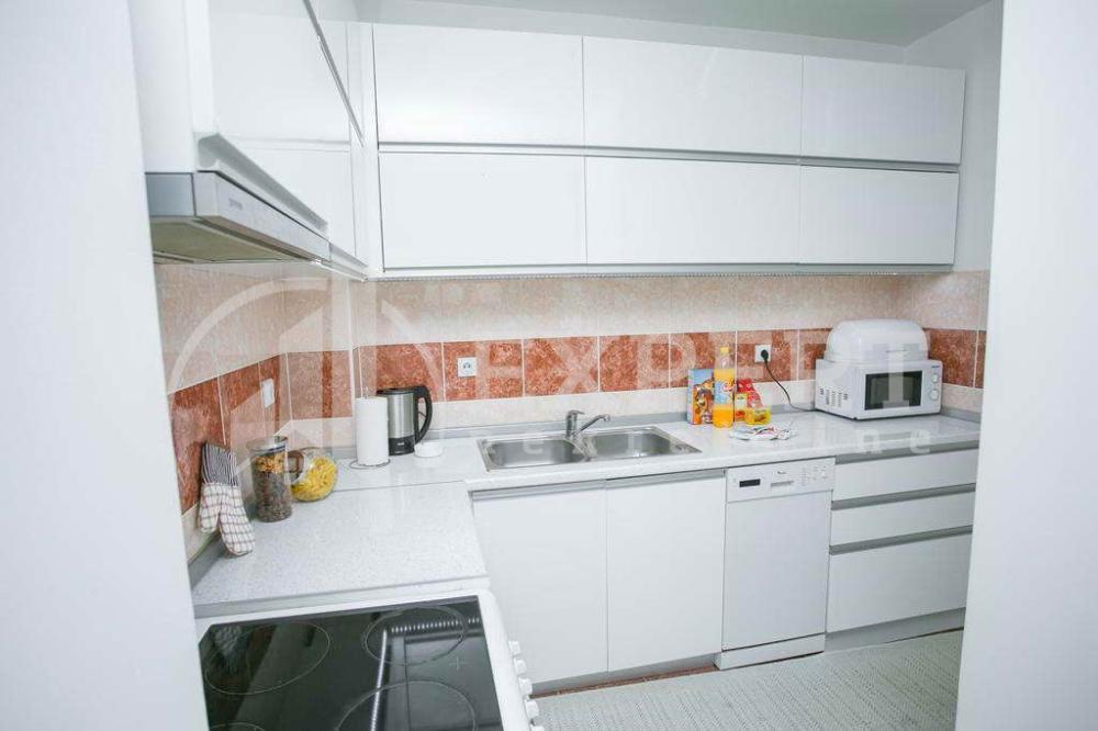 Slika 8 - Kej Kola srpskih sestara, Trosoban stan za izdavanje, 64m2, 400€